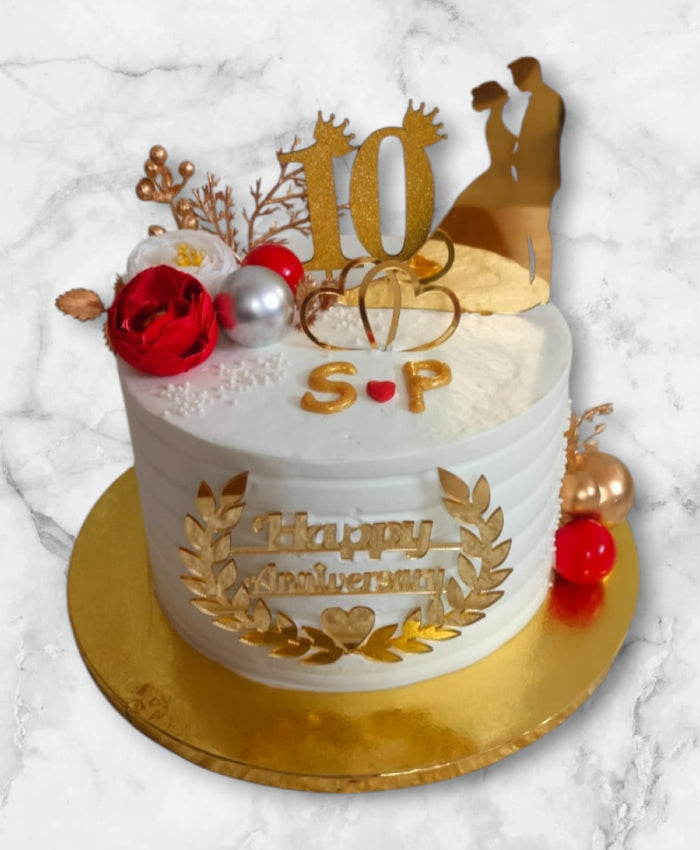 Golden 10th Anniversary Red Rose Vanilla Cake