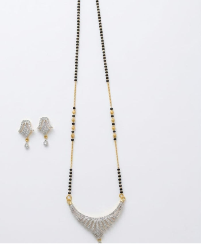 Noir Crescent Sparkle Mangalsutra Set