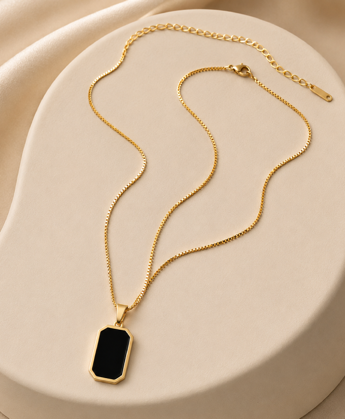 GOLD-TONE BLACK RECTANGULAR PENDANT NECKLACE