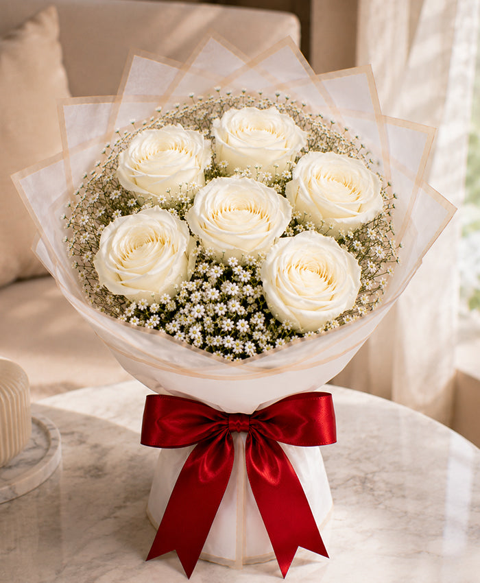 6 White Rose Bouquet