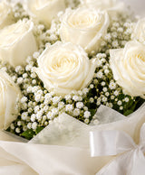 Classic 10 White Rose Bouquet