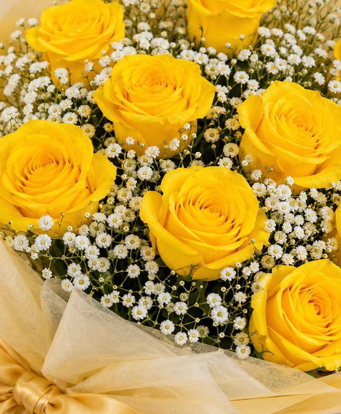 Classic 10 Yellow Rose Bouquet
