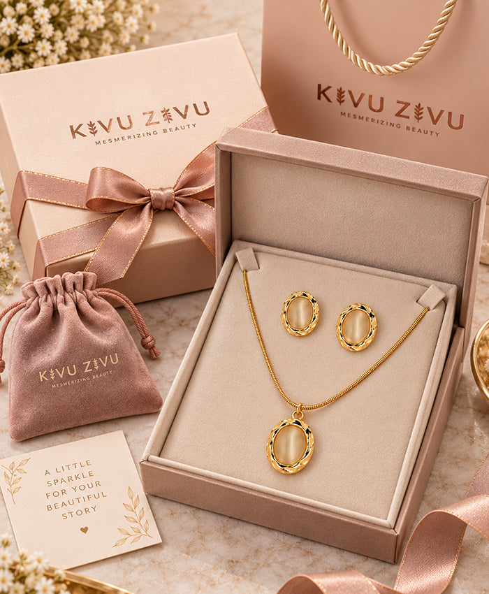 Elegant Gold Oval Pendant Necklace & Matching Earrings Set