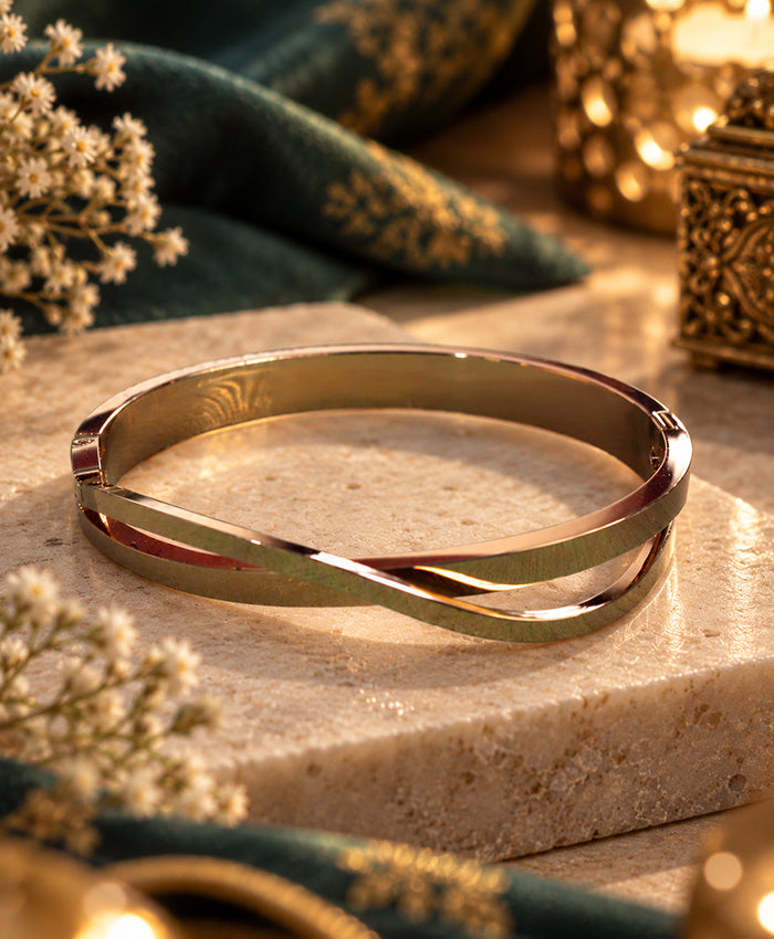 Elegant Rose Gold Interwoven Open Bracelet