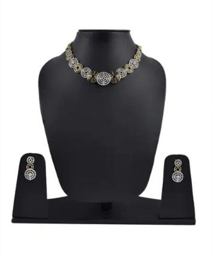 Golden Halo Harmony Jewellery Set