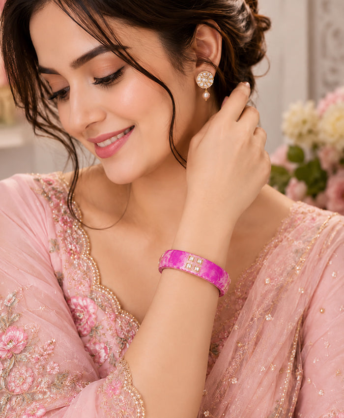 Pink Marbled Embellished Designer Lac Bangle