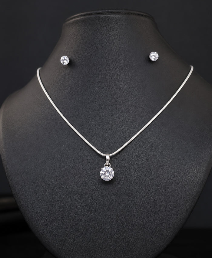 Round Solitaire Crystal Necklace