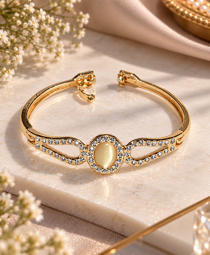 Elegant Gold-Tone Crystal Oval Cuff Bracelet – Sparkling Openwork Bracelet