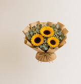 Sunshine Birthday Combo – Sunflower Bouquet & Butterscotch Cake