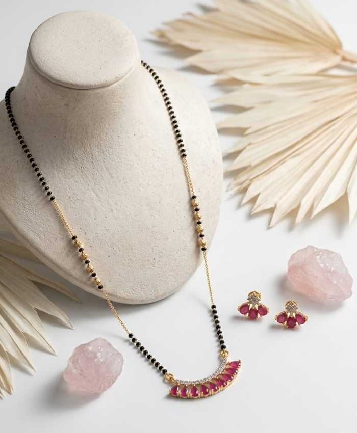 Virelle Ruby Crescent Mangalsutra Set