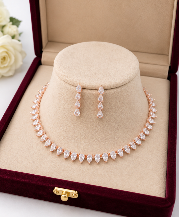 Elara Teardrop Radiance Jewellery Set