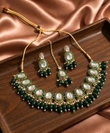 Emerald Noor Kundan Necklace Jewellery Set
