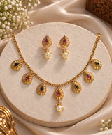 Elegant Gold-Tone Teardrop Ruby & Emerald Pearl Necklace Set
