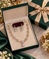 Elegant Gold Floral Pear-Drop Statement Necklace