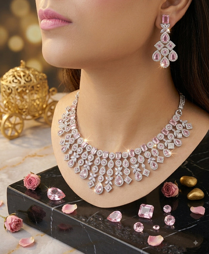 Emerald Élan Luxe Jewellery Set