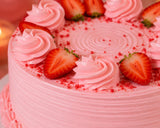 In Love Strawberry Cake 500g Eggless