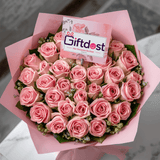 Elegant Pink Roses Bouquet
