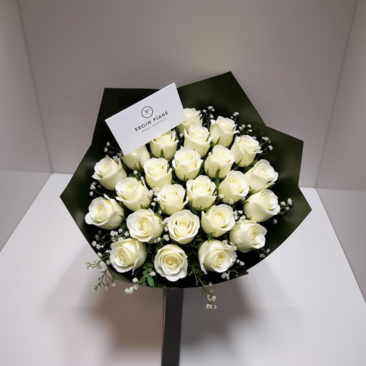 Elegant White Rose Luxury Bouquet